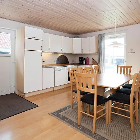 Holiday Xvi Holiday home